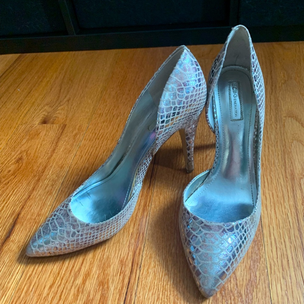 BCBG silver snakeskin 4in heels, need new stubs